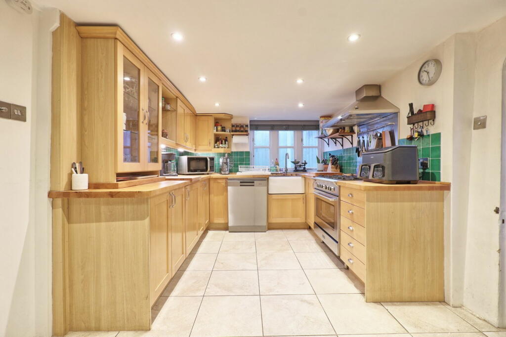 Additional image 4 of Kings Road, Southminster, CM0 7EJ