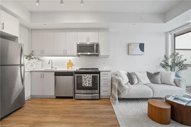 Additional image 14 of 17 Zorra St Unit 1608