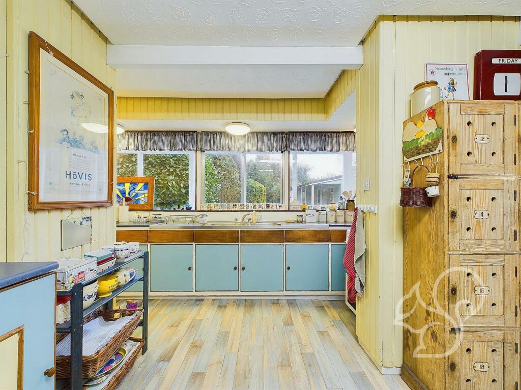 Additional image 13 of Shrub End Road, Colchester