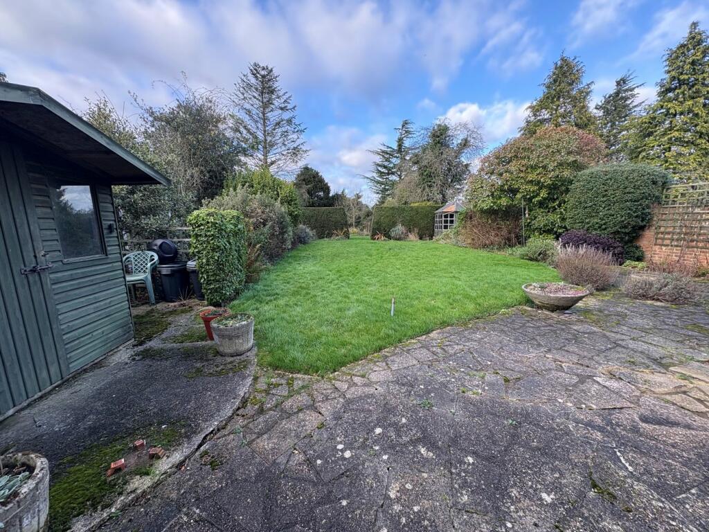 Additional image 20 of Vicarage Lane, Great Baddow, Chelmsford, CM2