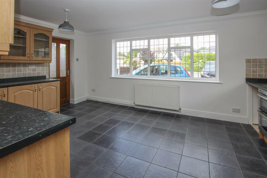 Additional image 6 of Brentwood Road, Ingrave, Brentwood