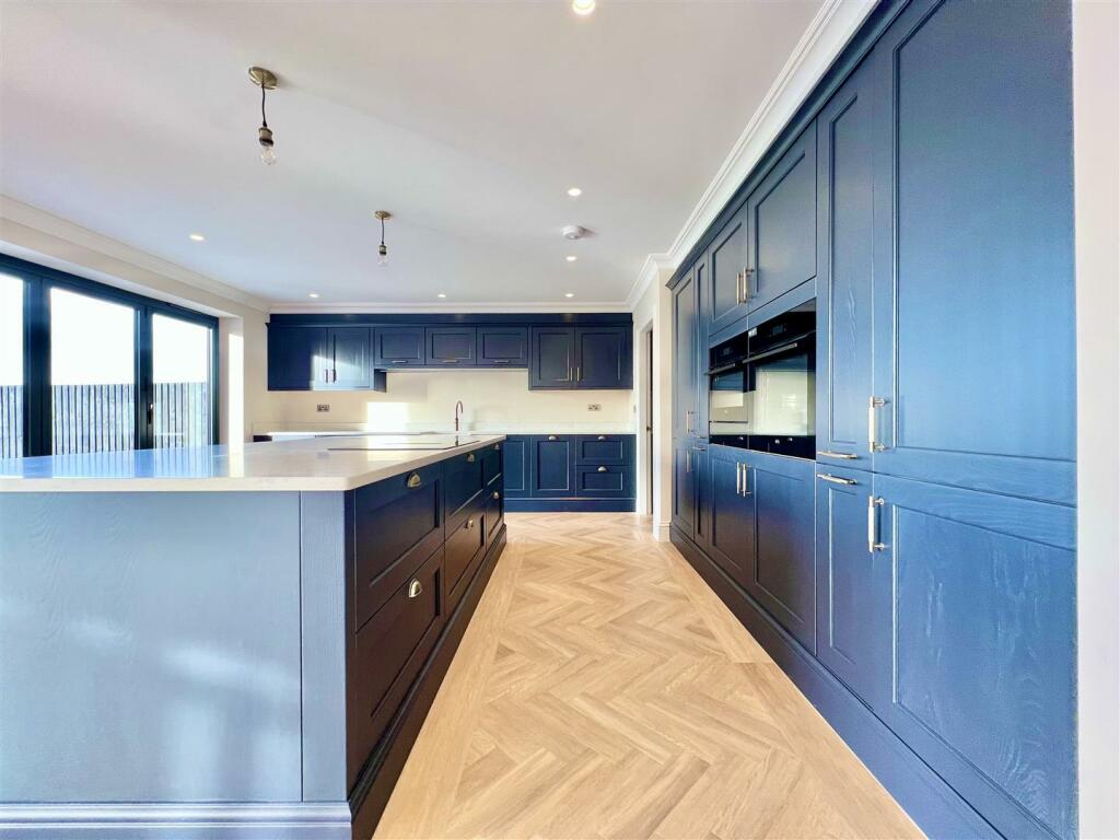 Additional image 5 of Ingatestone Road, Stock