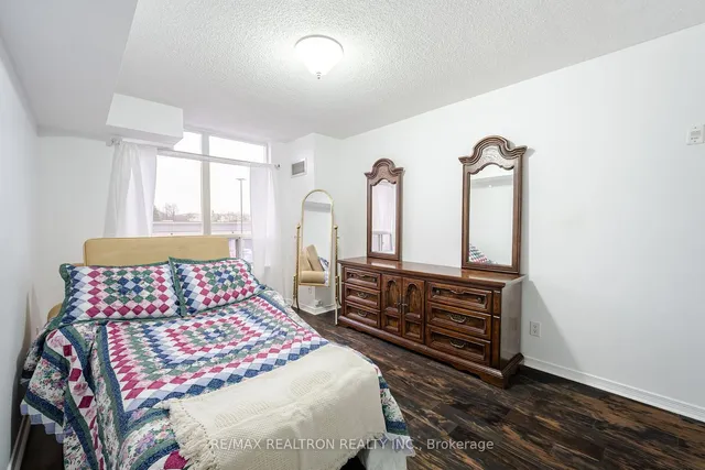 Additional image 22 of 3650 Kingston Rd Unit 203