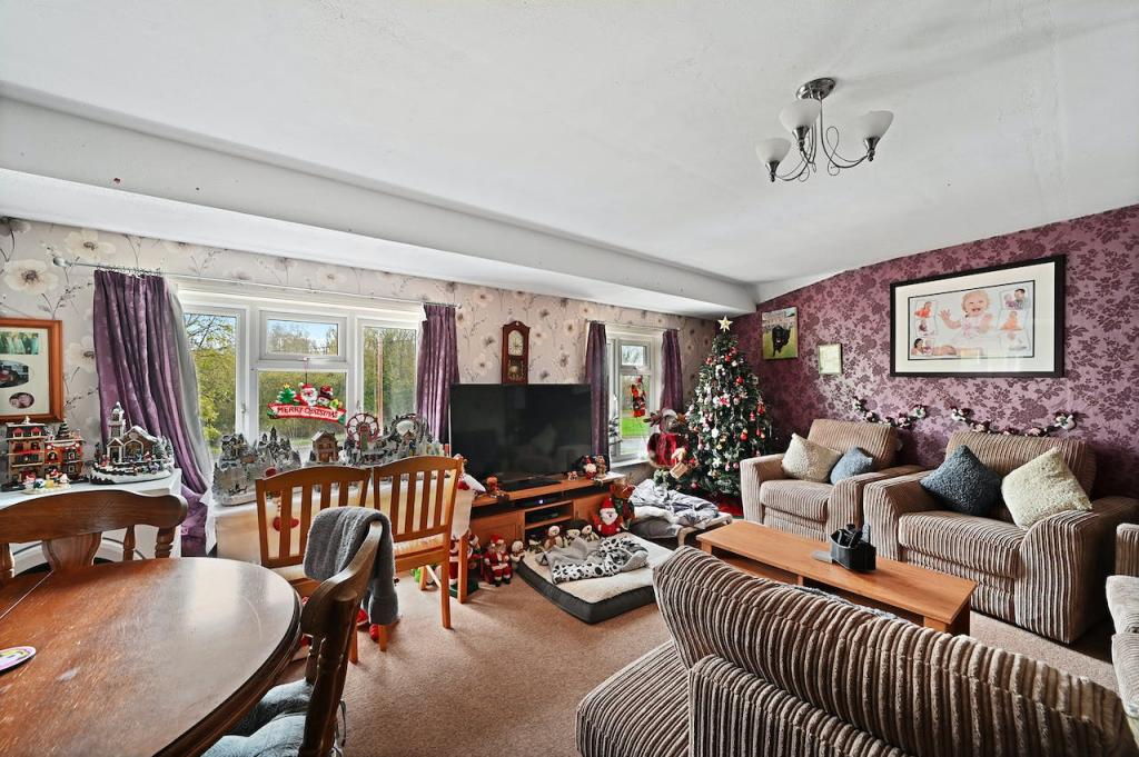 Additional image 19 of 212 Watchouse Road, Chelmsford, CM2 8NF