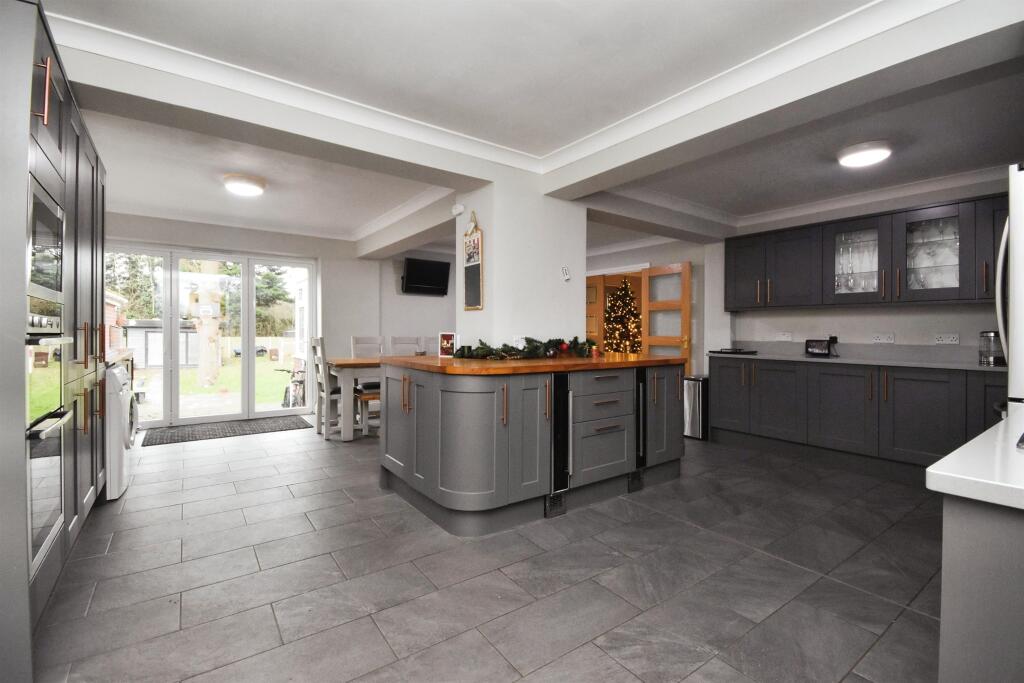 Additional image 4 of Selwood Road, BRENTWOOD