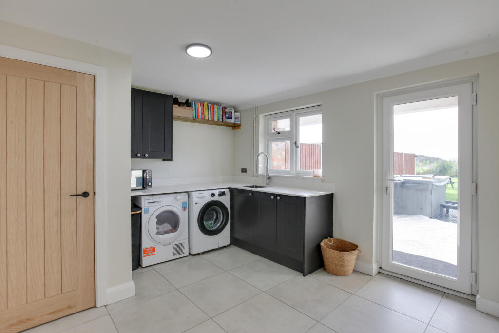 Additional image 35 of Braintree Road, Felsted, CM6