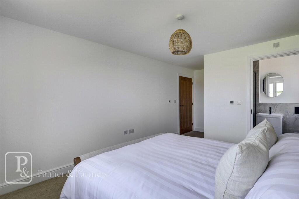 Additional image 12 of Madeleine Gardens, Great Holland, Frinton-On-Sea, CO13