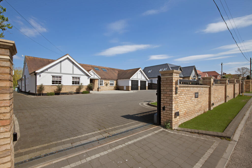 Additional image 2 of Glebe Road, Ramsden Bellhouse, Billericay