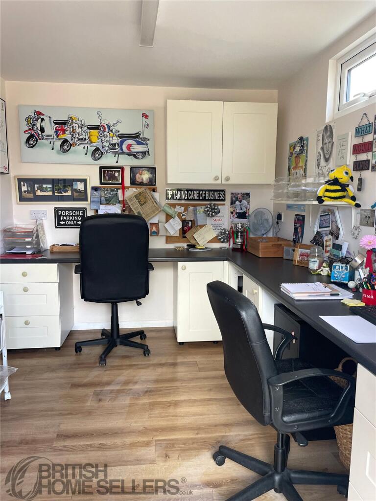 Additional image 15 of Kings Parade, Holland-on-Sea, Clacton-on-Sea, Essex, CO15