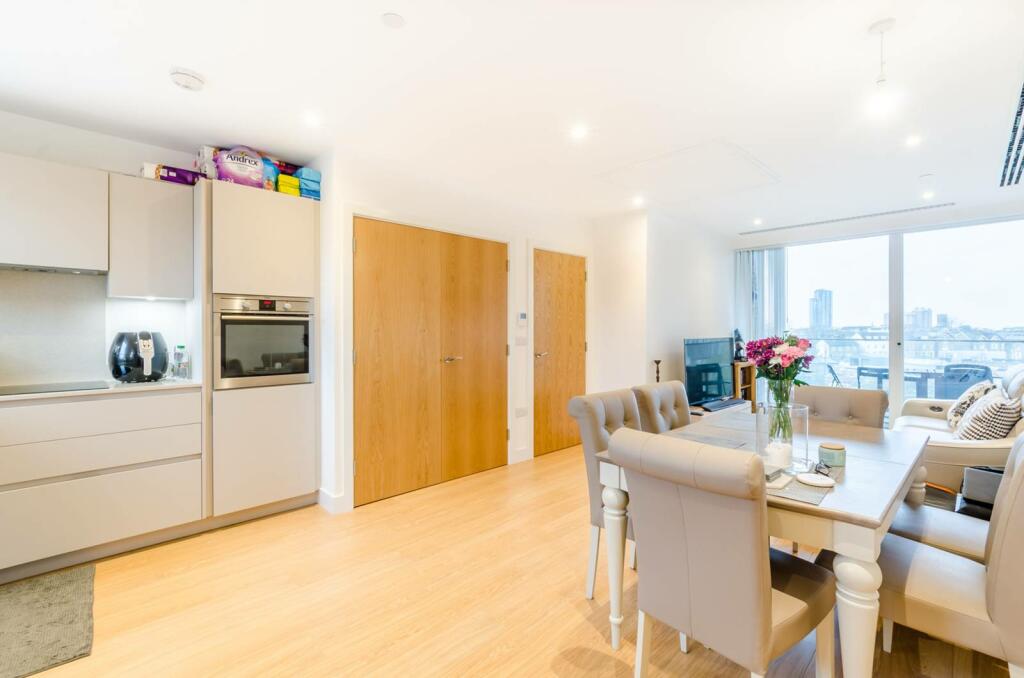 Additional image 6 of Cherry Orchard Road, Croydon, CR0