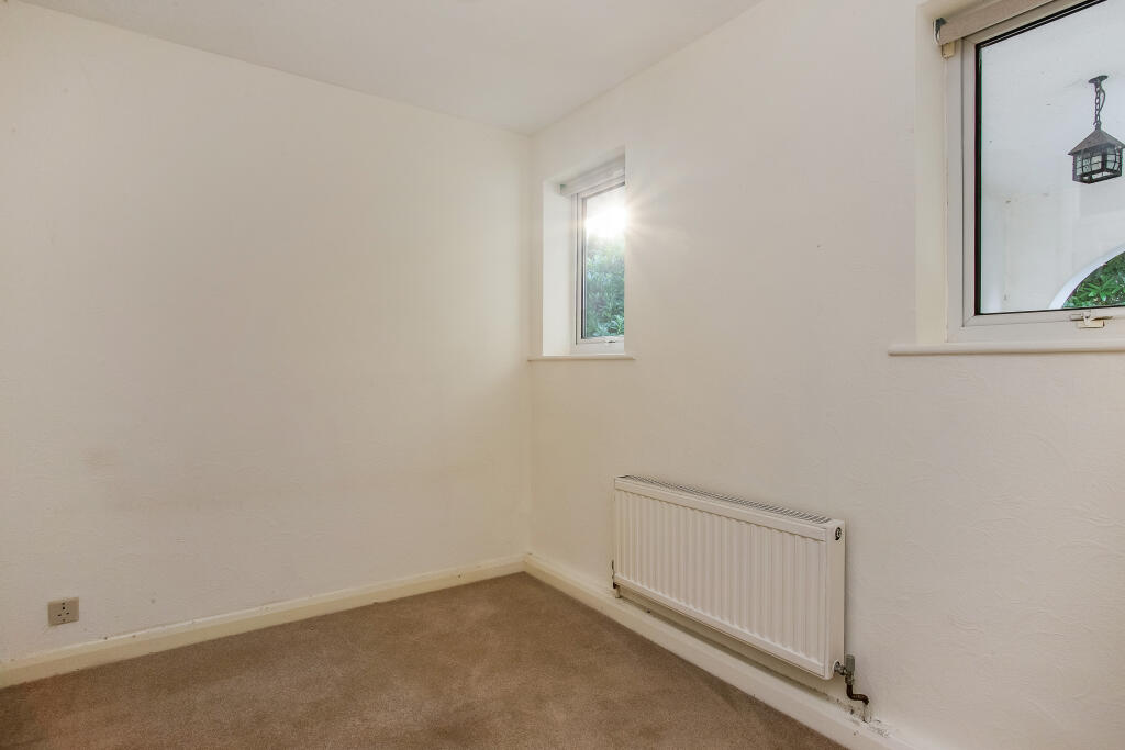 Additional image 11 of Tupwood Lane, Caterham, CR3