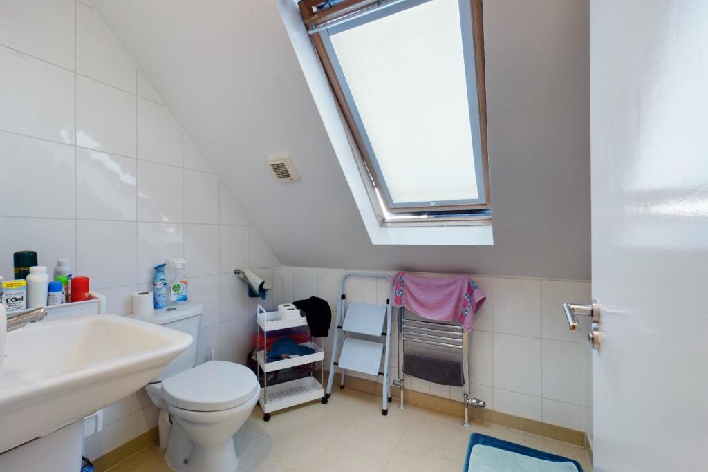 Additional image 24 of Doddinghurst Road, Doddinghurst, Brentwood