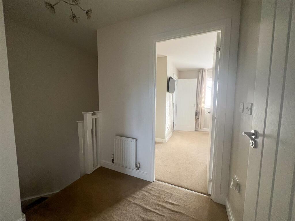 Additional image 9 of Skippers Way, Walton On The Naze