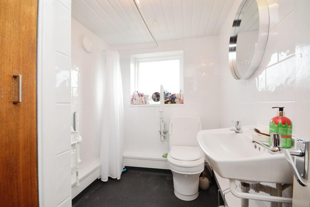 Additional image 15 of Grange Hill, Coggeshall, Colchester