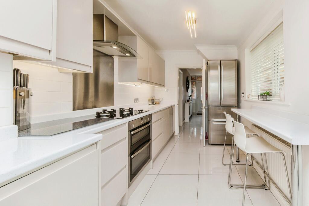 Additional image 4 of Greenlea Close, Whitby, Ellesmere Port, Cheshire, CH65