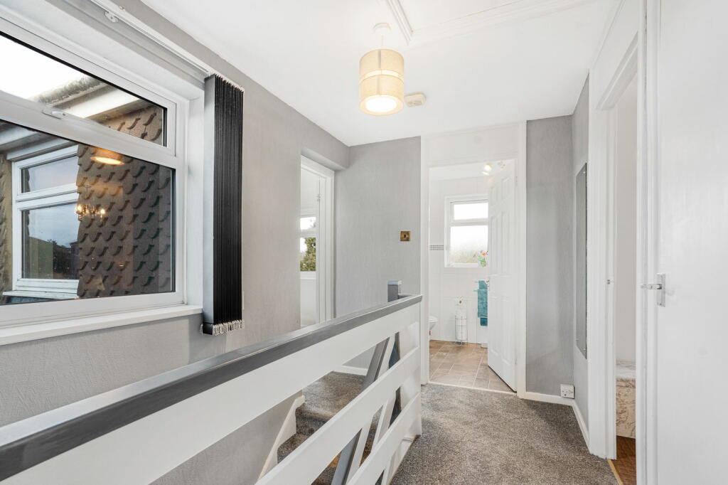 Additional image 11 of The Crest, Sawbridgeworth, CM21