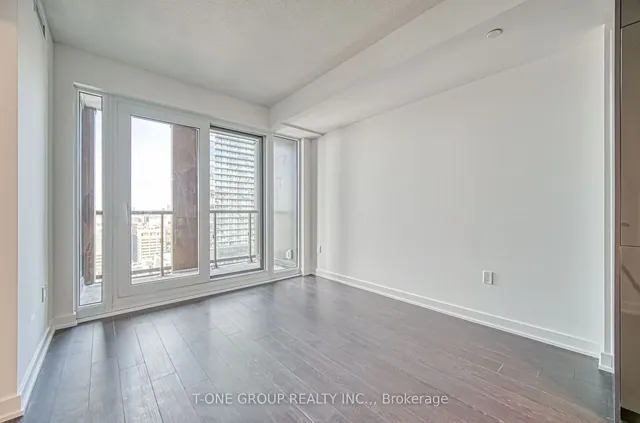 Additional image 16 of 238 Simcoe St