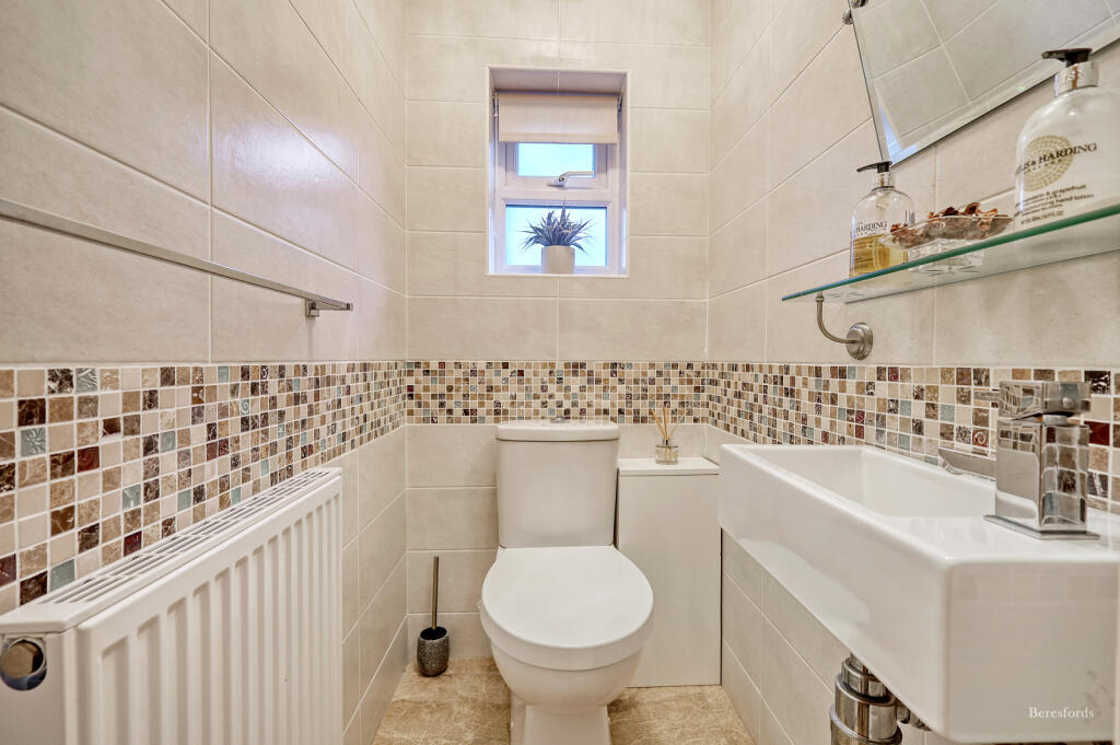 Additional image 23 of West Park Avenue, Billericay, CM12