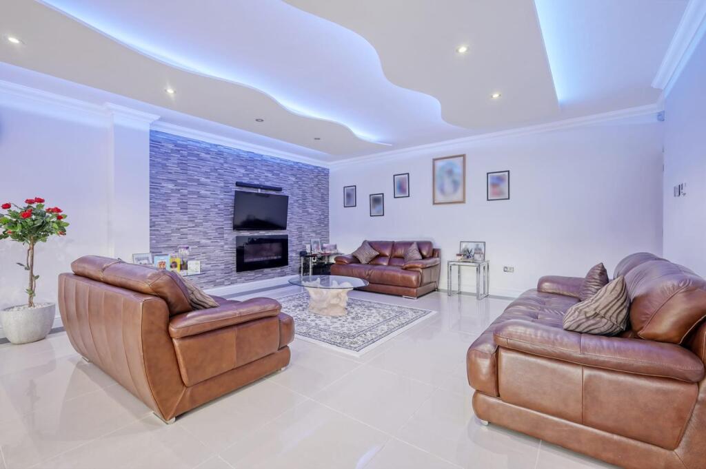 Additional image 27 of Ingrave Road, Brentwood