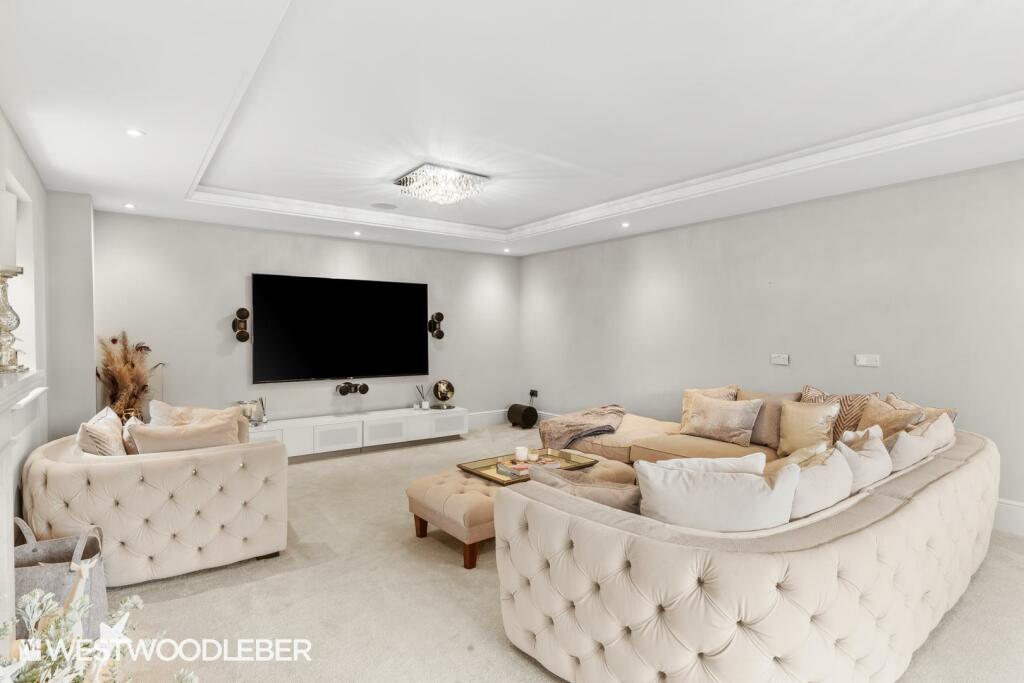 Additional image 19 of Epping Green, Epping