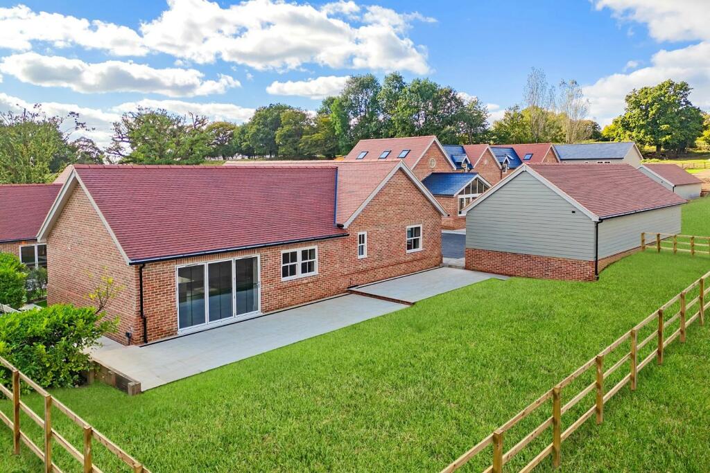 Additional image 16 of Colmar Mews, Weald Park Way