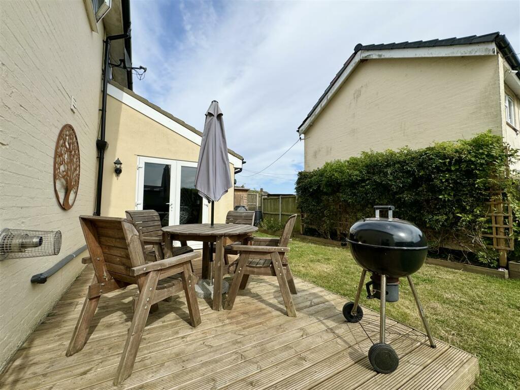 Additional image 39 of Wenham Road, Great Wenham, Colchester