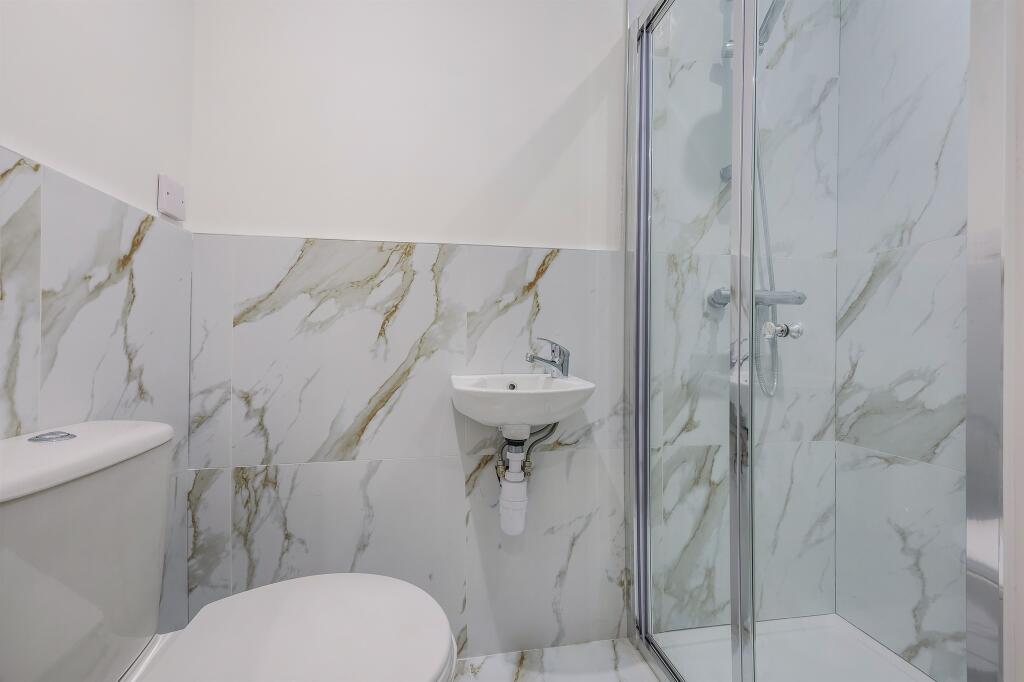 Additional image 11 of Kingswood Way, South Croydon