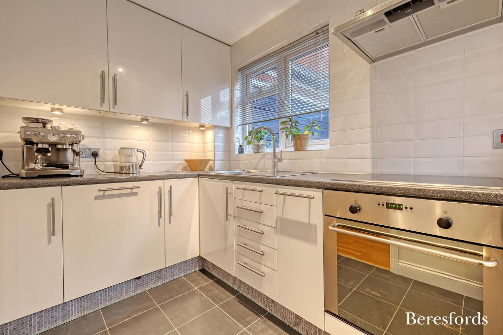 Additional image 9 of Berkeley Drive, Billericay, CM12