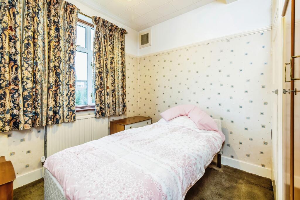 Additional image 9 of Whitethorn Gardens, Croydon, CR0