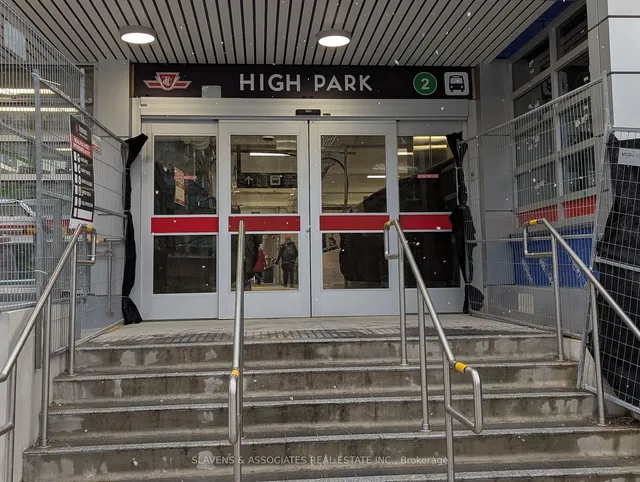 Additional image 26 of 100 Quebec Ave Unit 1709