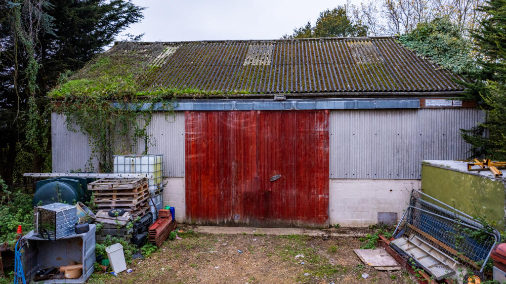 Additional image 7 of Oak Bury, Ipswich Road, Colchester, Essex