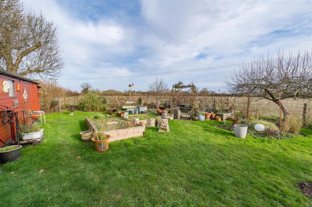 Additional image 22 of 91 Folly Road, Great Waldingfield, Suffolk