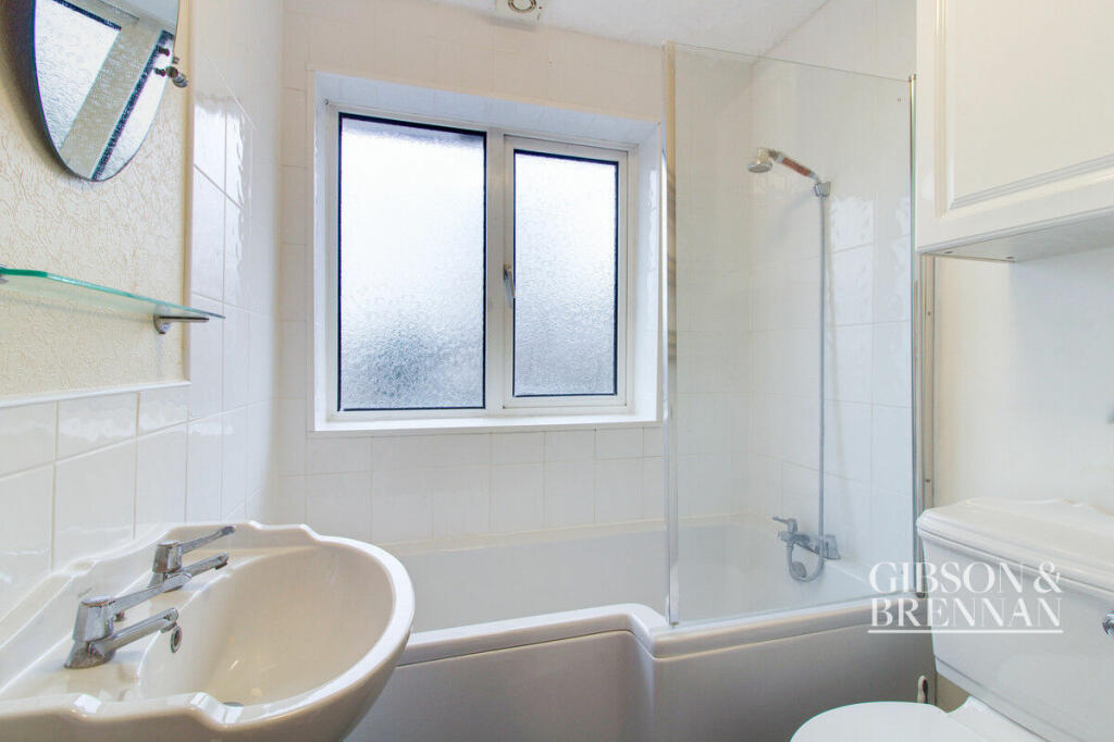 Additional image 15 of Balmoral Close, Billericay, CM11