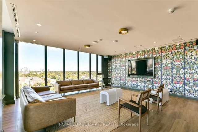 Additional image 30 of 665 Queen St Unit 403