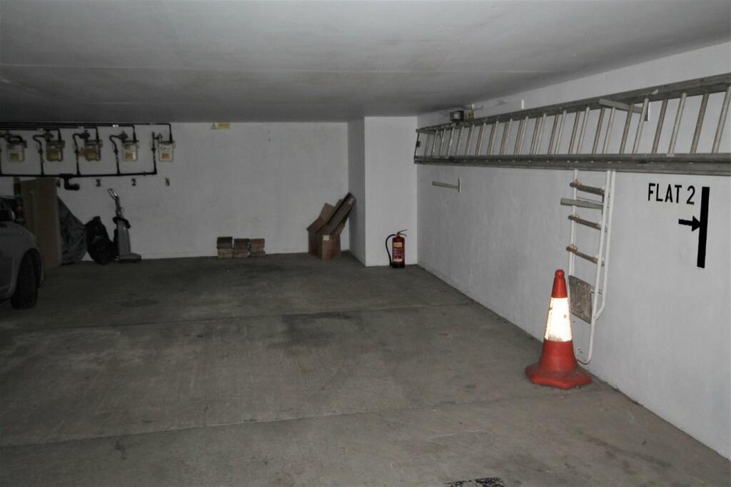 Additional image 28 of The Parade, WALTON ON THE NAZE, CO14