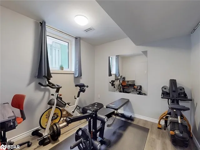 Additional image 32 of 16 Edinborough Crt