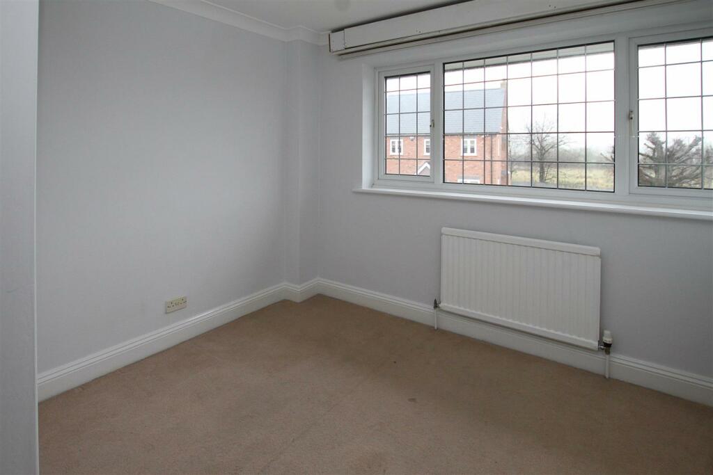 Additional image 21 of Orchard Piece, Blackmore