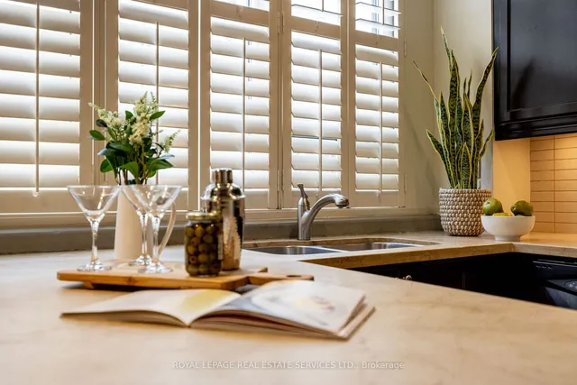 Additional image 25 of 10 Wellesley Pl Unit 101