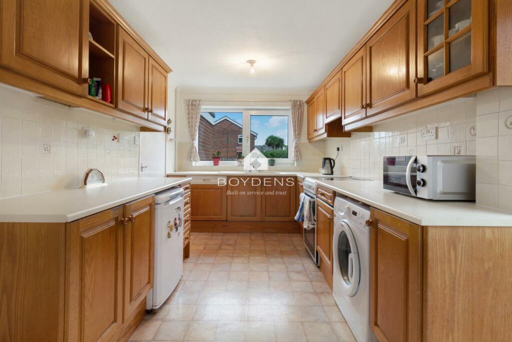 Additional image 6 of Mallard Close, Layer-de-la-Haye, Colchester