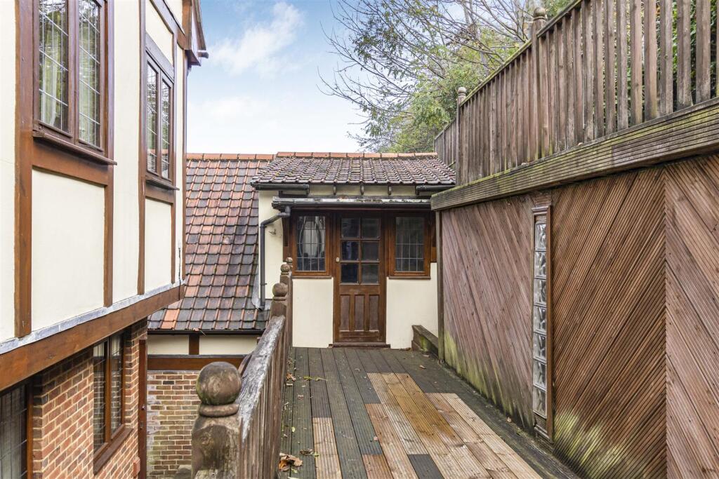 Additional image 36 of West Road, Stansted