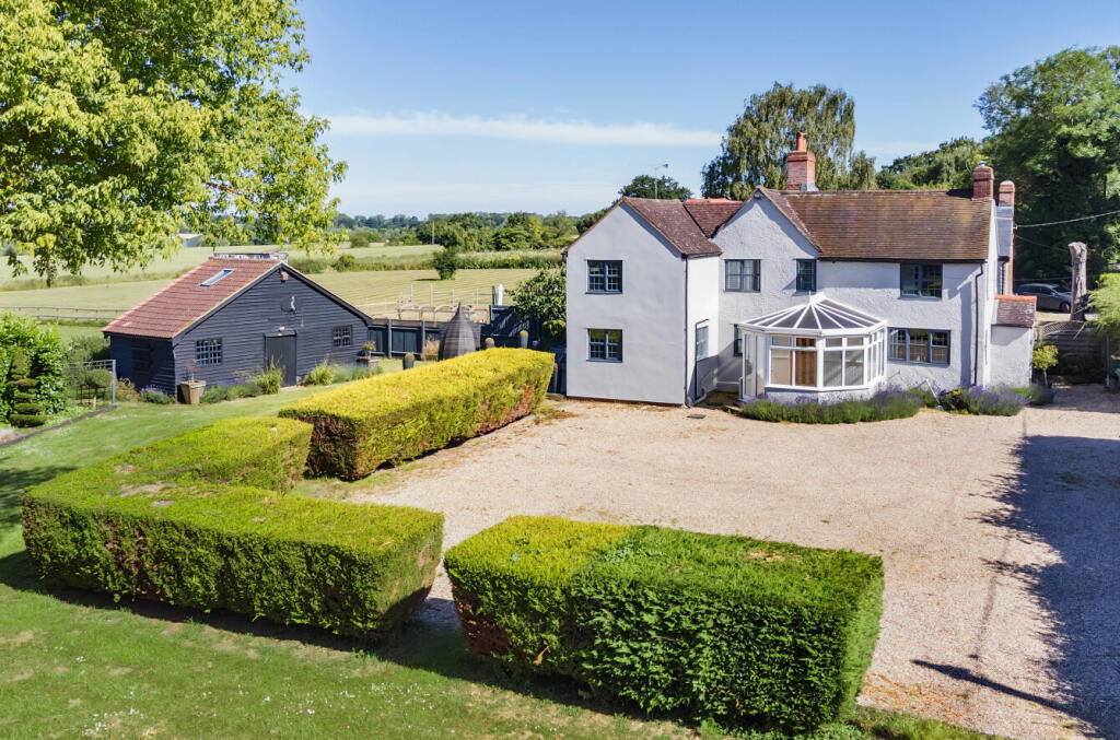 Additional image 32 of Stebbing Road, Felsted, Essex, CM6