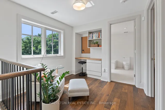 Additional image 28 of 97 Strathallan Blvd