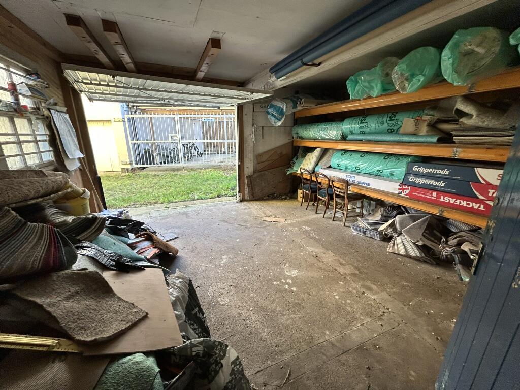 Additional image 3 of 9A, Old Pier Street, Walton on the Naze, Essex CO14 8AW