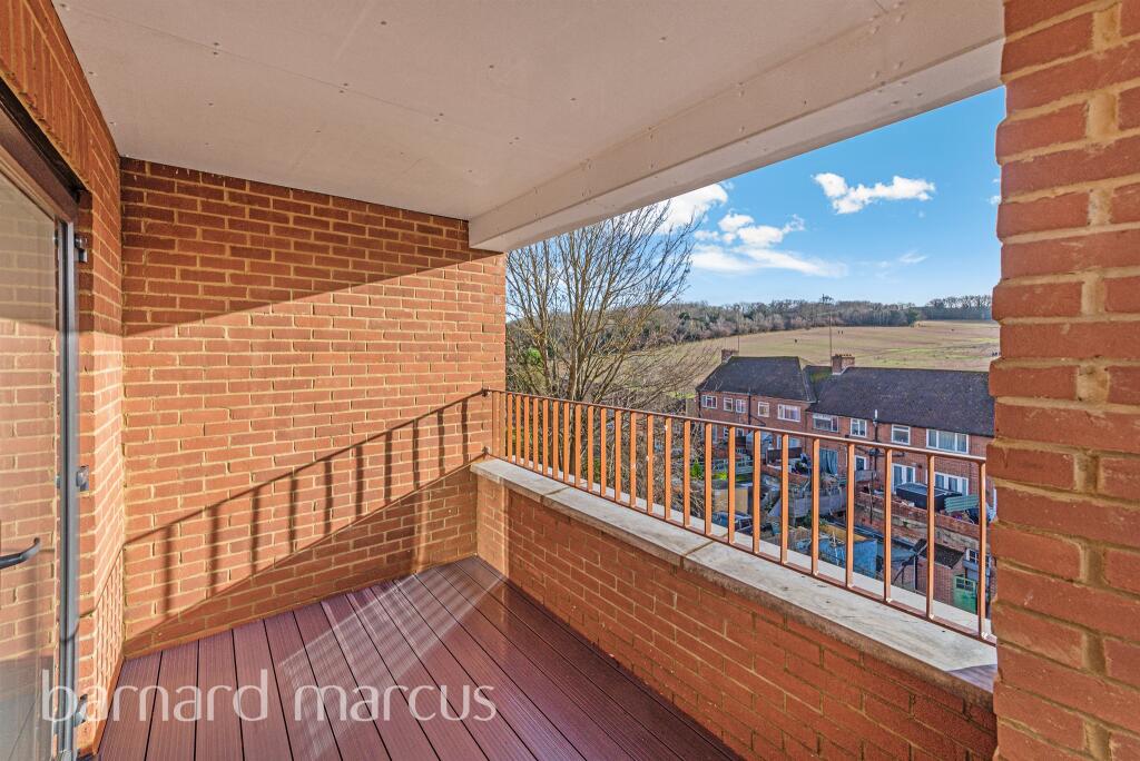 Additional image 12 of Hyde Road, South Croydon