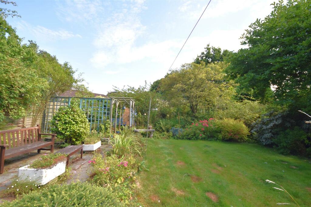 Additional image 13 of Field Hey Lane, Willaston, Neston