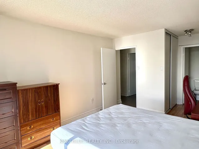 Additional image 7 of 330 Alton Towers Circ Unit 1208