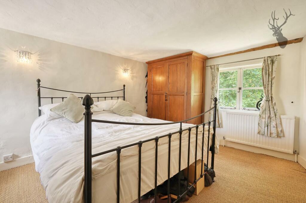 Additional image 11 of Poplar Row, Theydon Bois, Epping