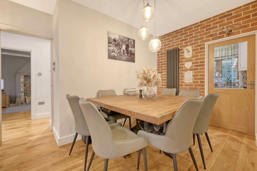 Additional image 14 of Park Lane, Herongate