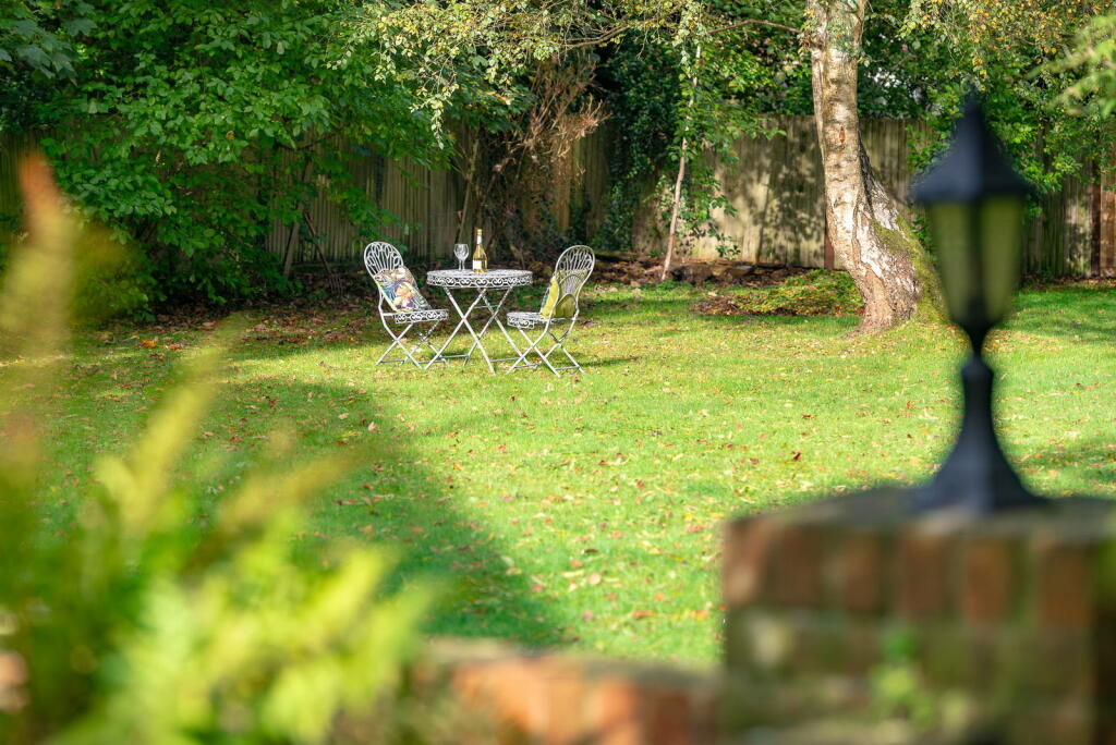 Additional image 21 of Queens Park Road, Caterham, CR3