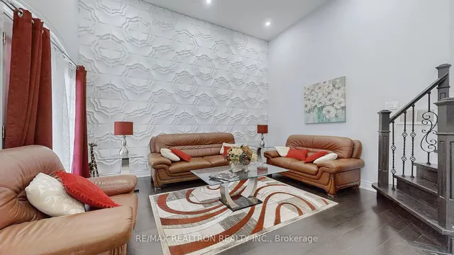 Additional image 21 of 53 Lampman Dr